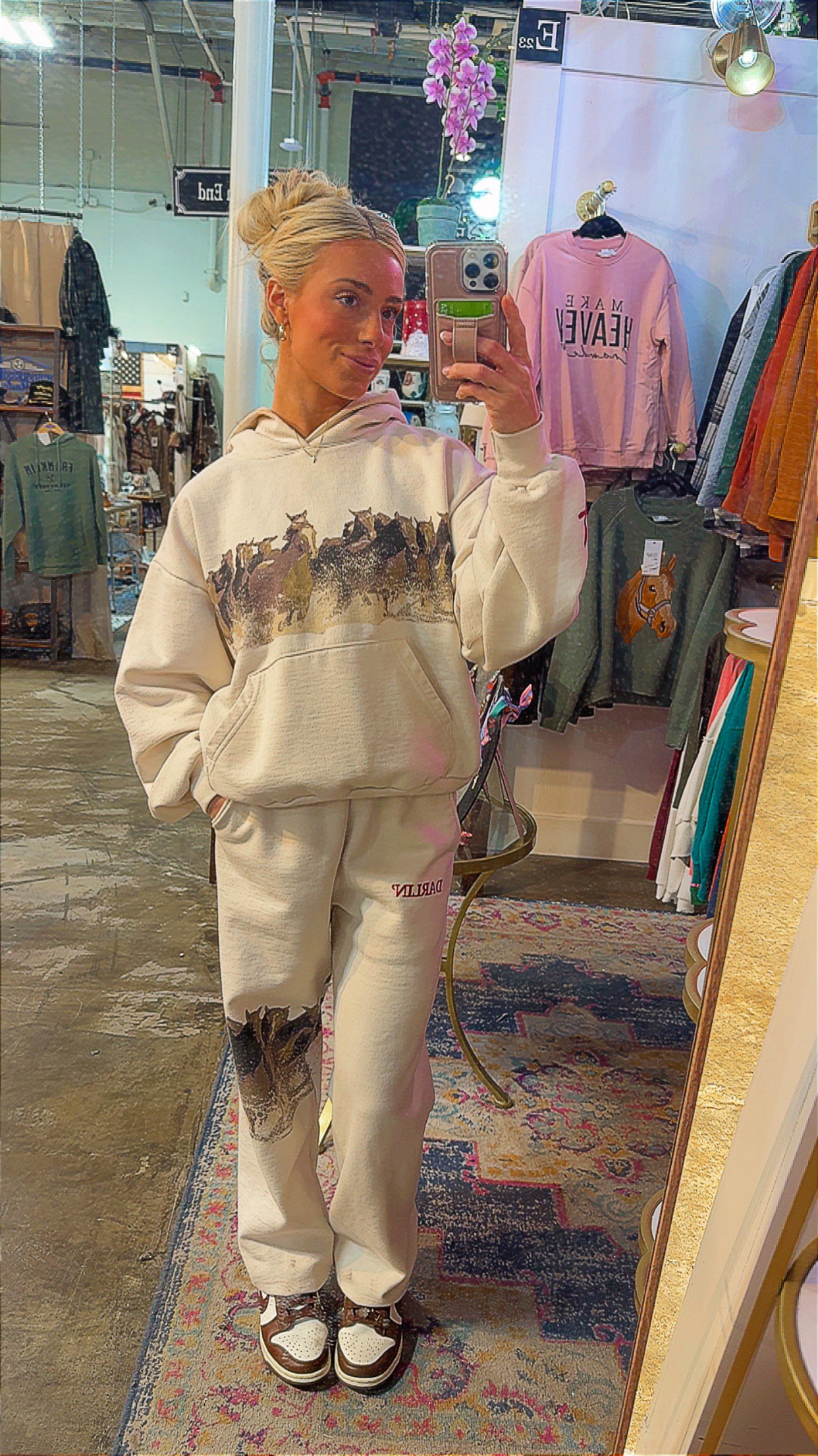 Linking my new western sweat set! So cute 🤎 

 #LTKgrwm #LTKootd #LTKBeauty