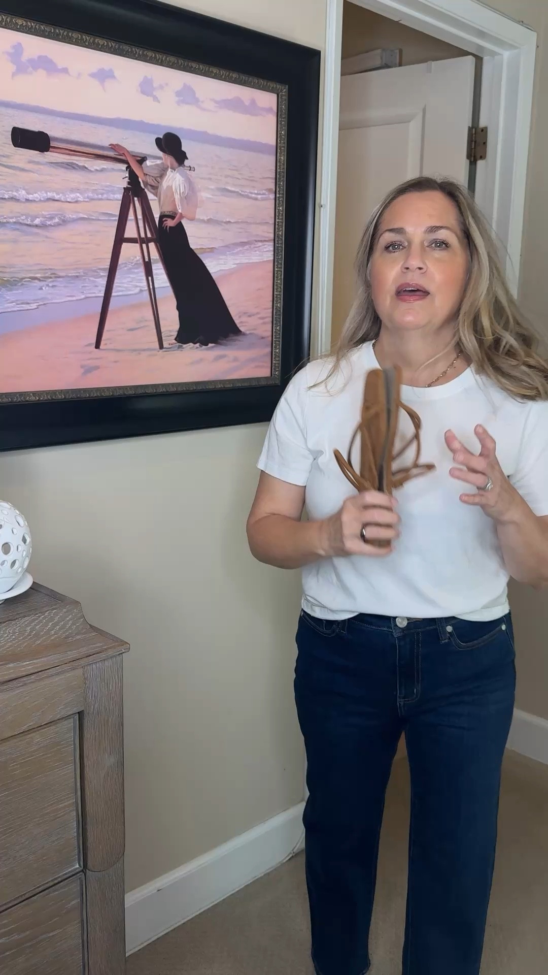 I’m loving these adorable faux suede sandals. They were only $20 and are currently fully stocked!

#LTKSeasonal #LTKgrwm #LTKOver40