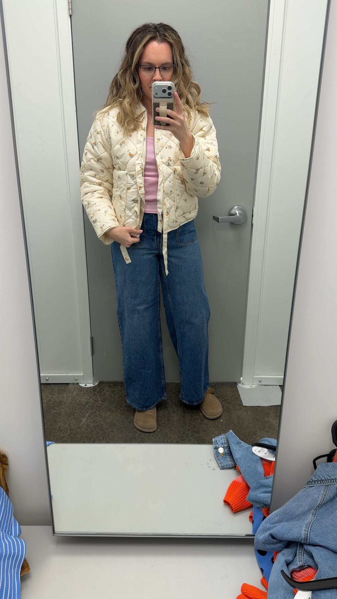 Floral puffy jacket cropped🤍
Walmart 

#LTKmomlife #LTKTravel #LTKWorkwear