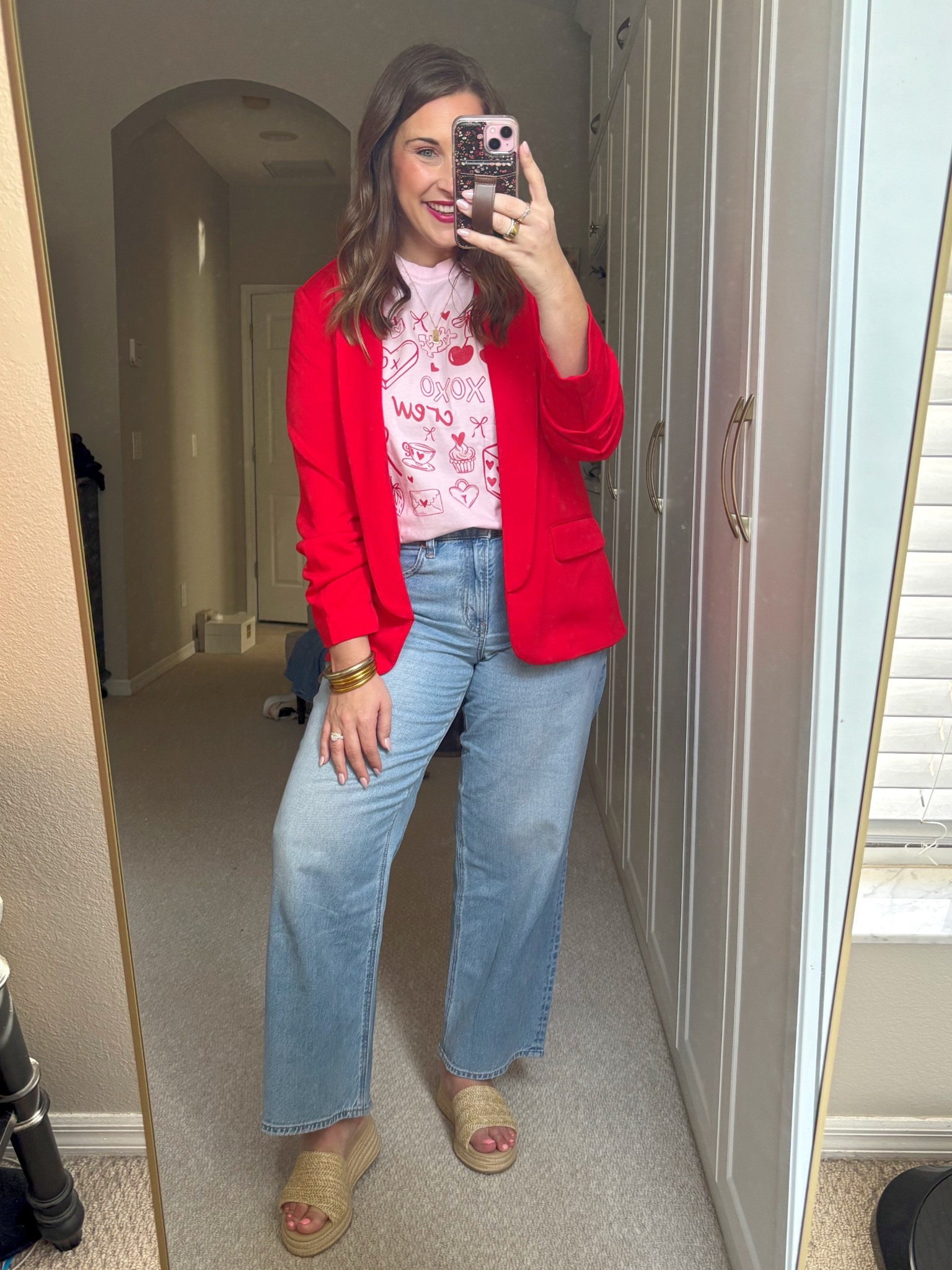 Galentine’s get together outfit- pair any graphic tee and blazer to get this look post holiday ❤️🫶🏻

TTS- medium 
Jeans- size 10

#LTKselfcare #LTKgrwm #LTKdayinmylife