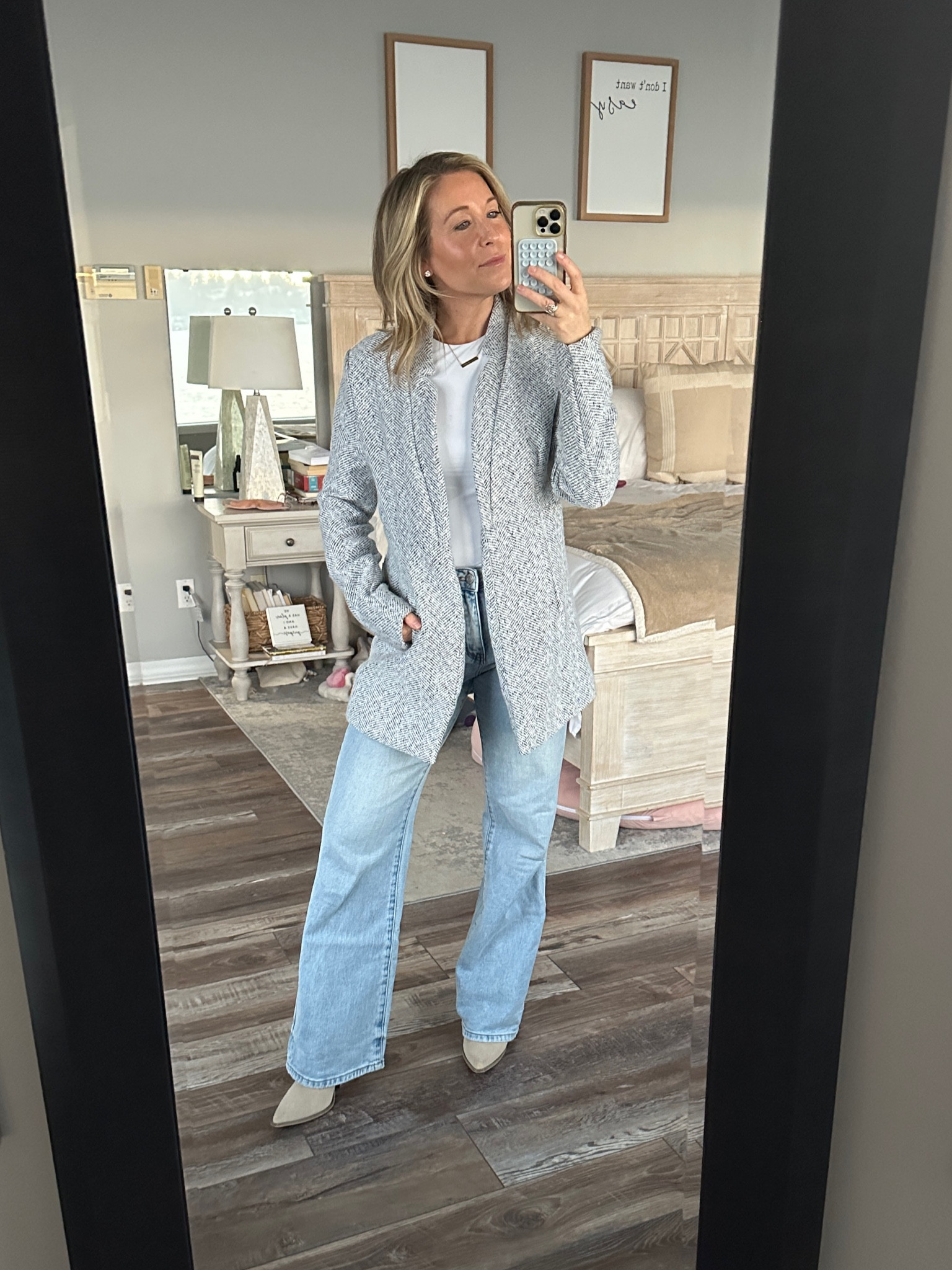 Causal chic ✨ this jacket is currently on final sale and discounted more than I’ve ever seen it! I’ve had it for two years and love it! And this t-shirt has truly become one of my most worn shirts and I have it in multiple colors! 

#LTKSeasonal #LTKSaleAlert #LTKFindsUnder50