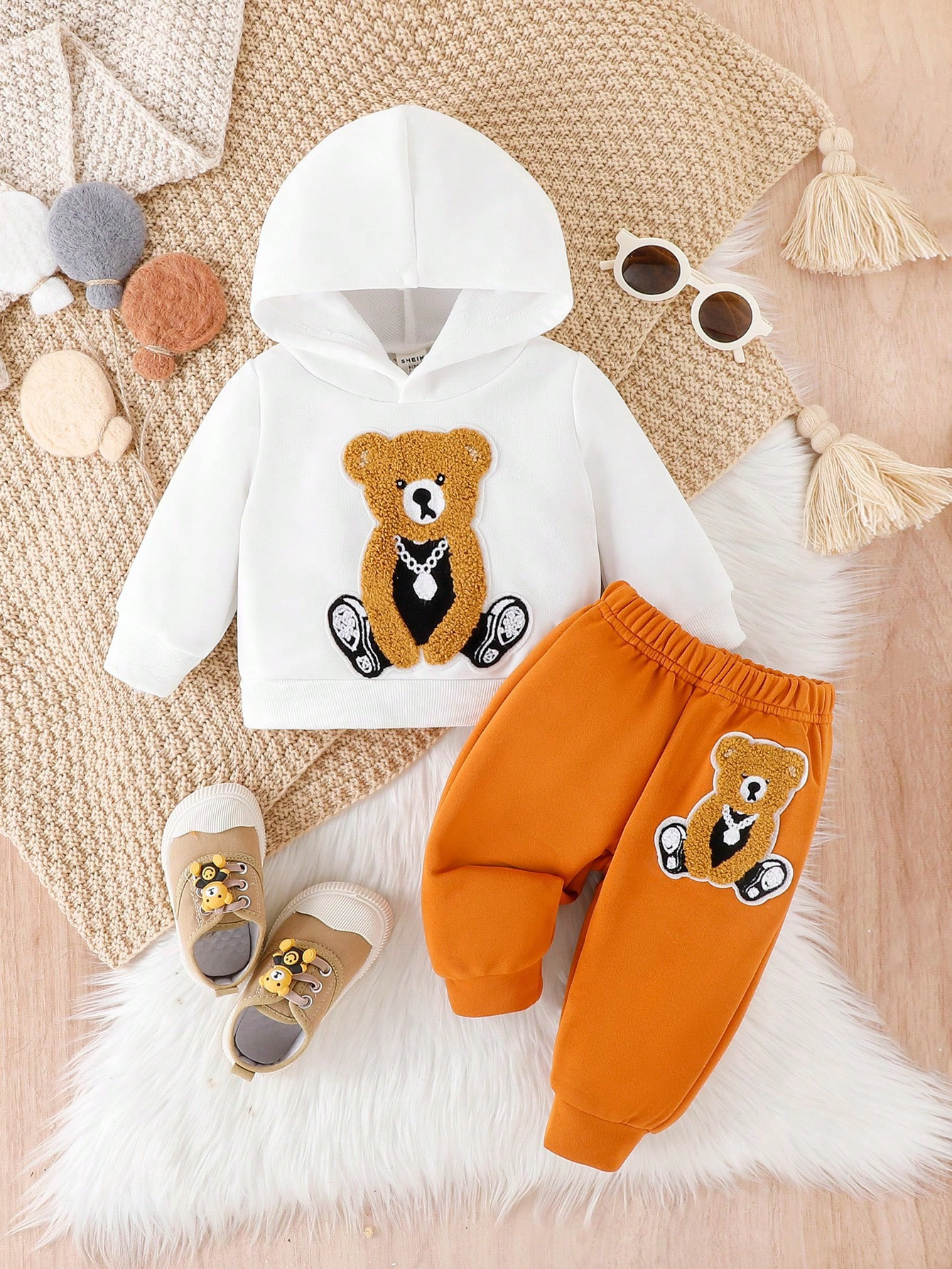 Baby Boy Bear Patched Hoodie & Sweatpants | SHEIN