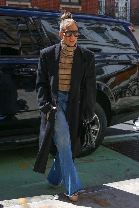 Shop Jennifer Lopez stripe cashmere crop turtleneck sweater, platform PVC sandals, top handle bag, aviator sunglasses, high waisted flare jeans #JenniferLopez #CelebrityStyle

#LTKstyletip