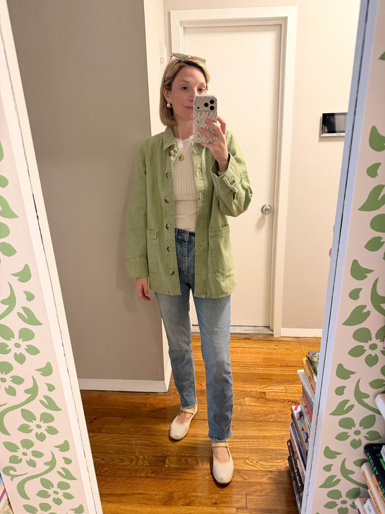 Casual spring outfit 

#LTKootd #LTKgrwm #LTKSeasonal