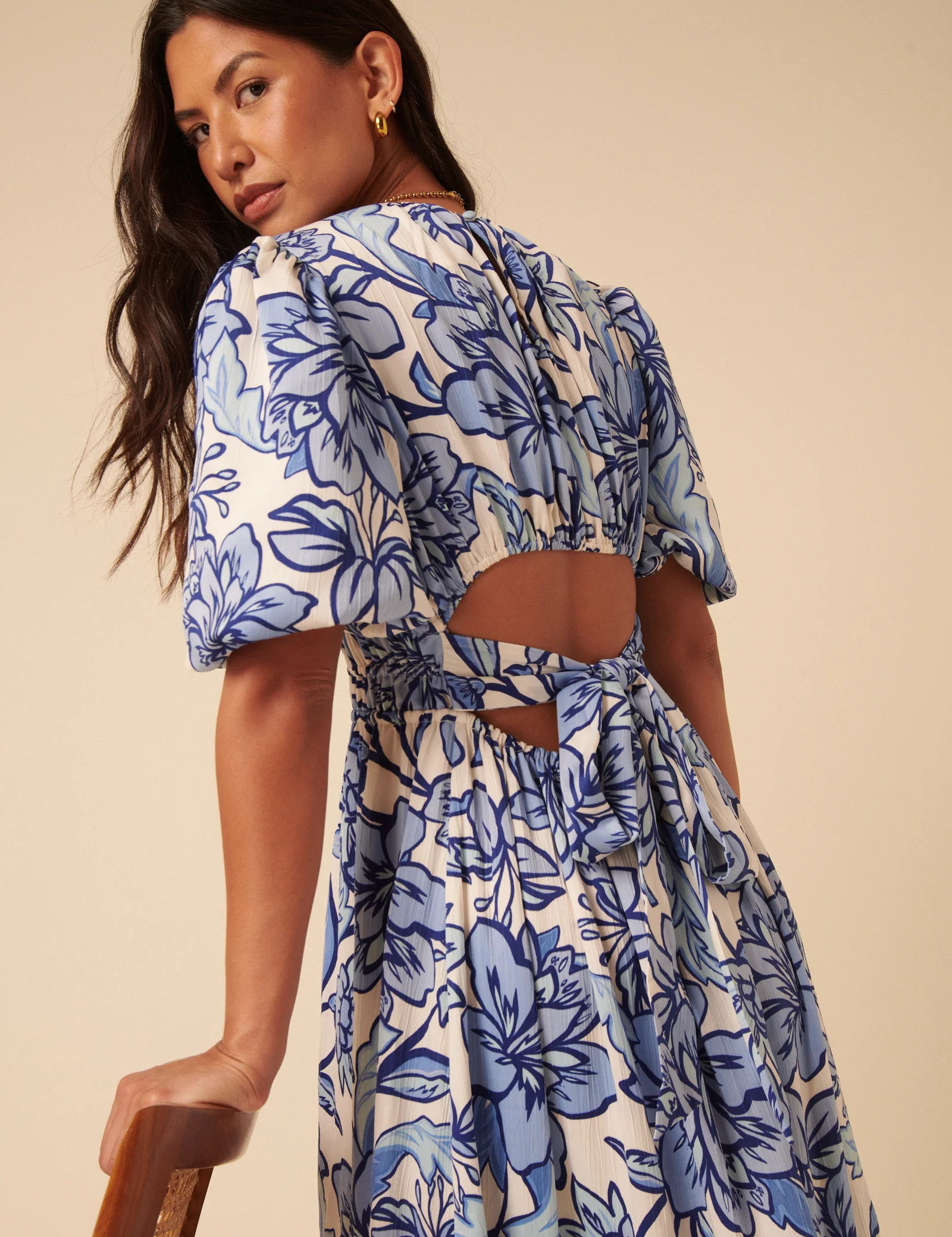 Blue Floral Puff Sleeve Zelda Midi Dress | Nobody's Child