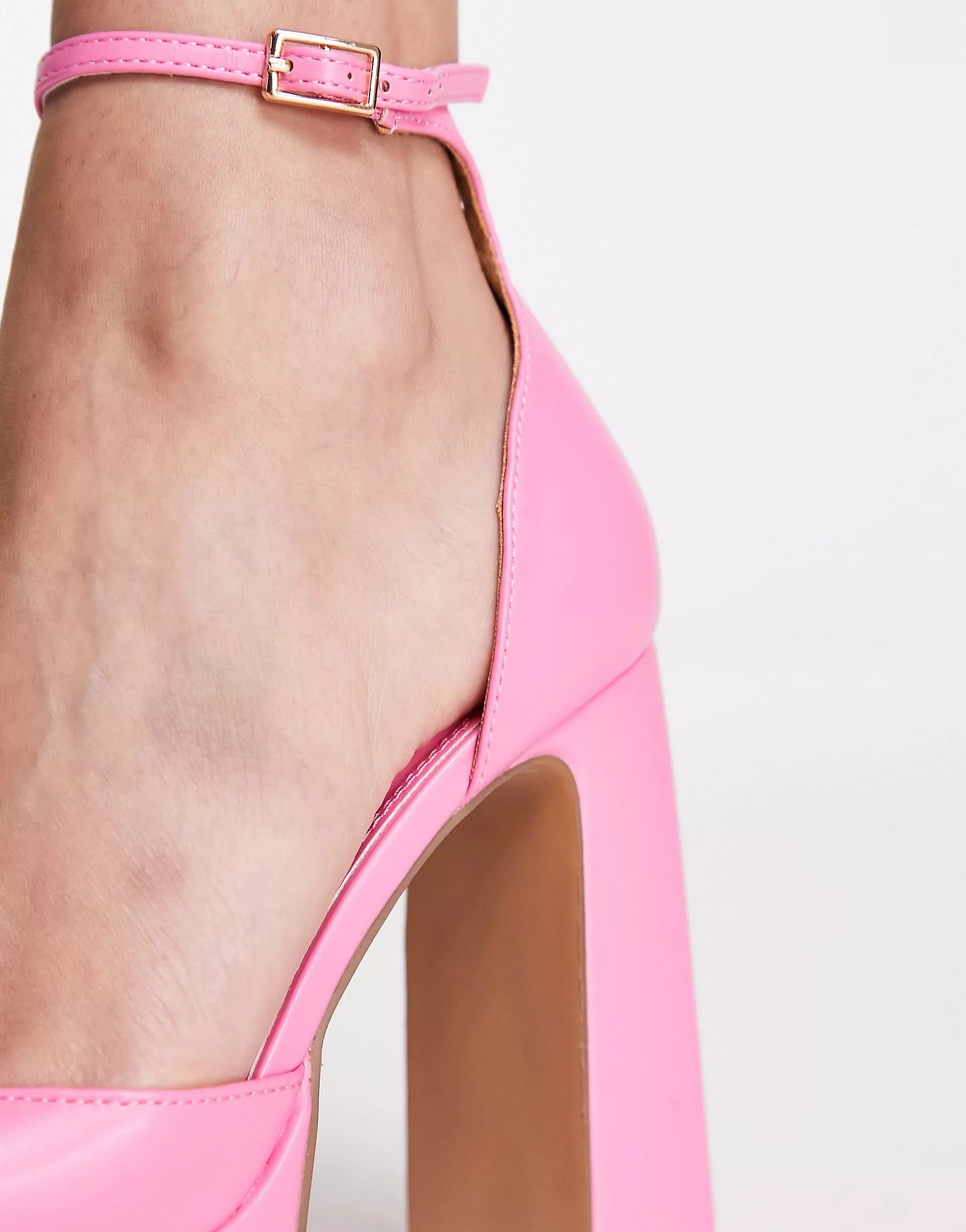 NA-KD platform heeled shoes in pink window.asos.performance.markAndMeasure(`pdp:title_displayed`)... | ASOS (Global)