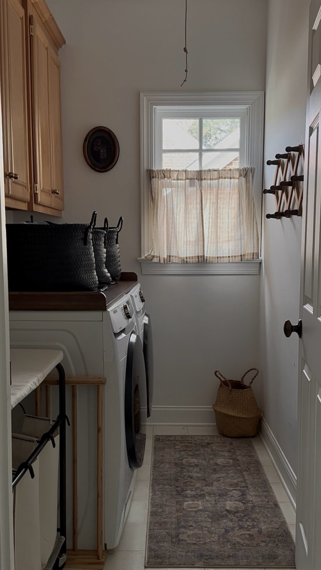 A quick 1 day project! Updating our laundry room until we’re ready to renovate it completely! 



#LTKFamily #LTKSaleAlert #LTKHome