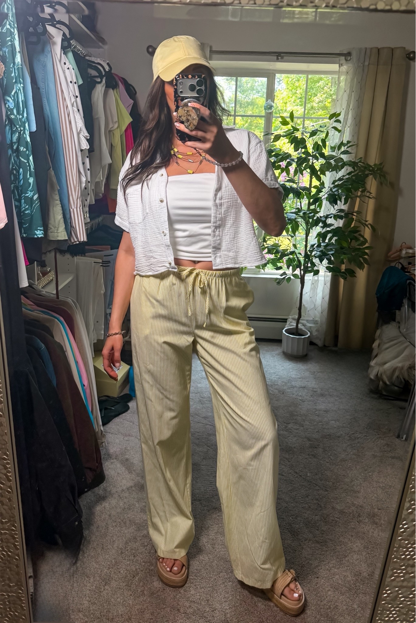 Butter yellow is taking over my summer wardrobe and I’m not mad about it 💛 

This casual striped wide-leg pant + gauzy button-down combo is as comfy as it gets for errand runs, or casual weekend hangouts!

#summeroutfit #everydayoutfit #vacationoutfit #yellowaesthetic