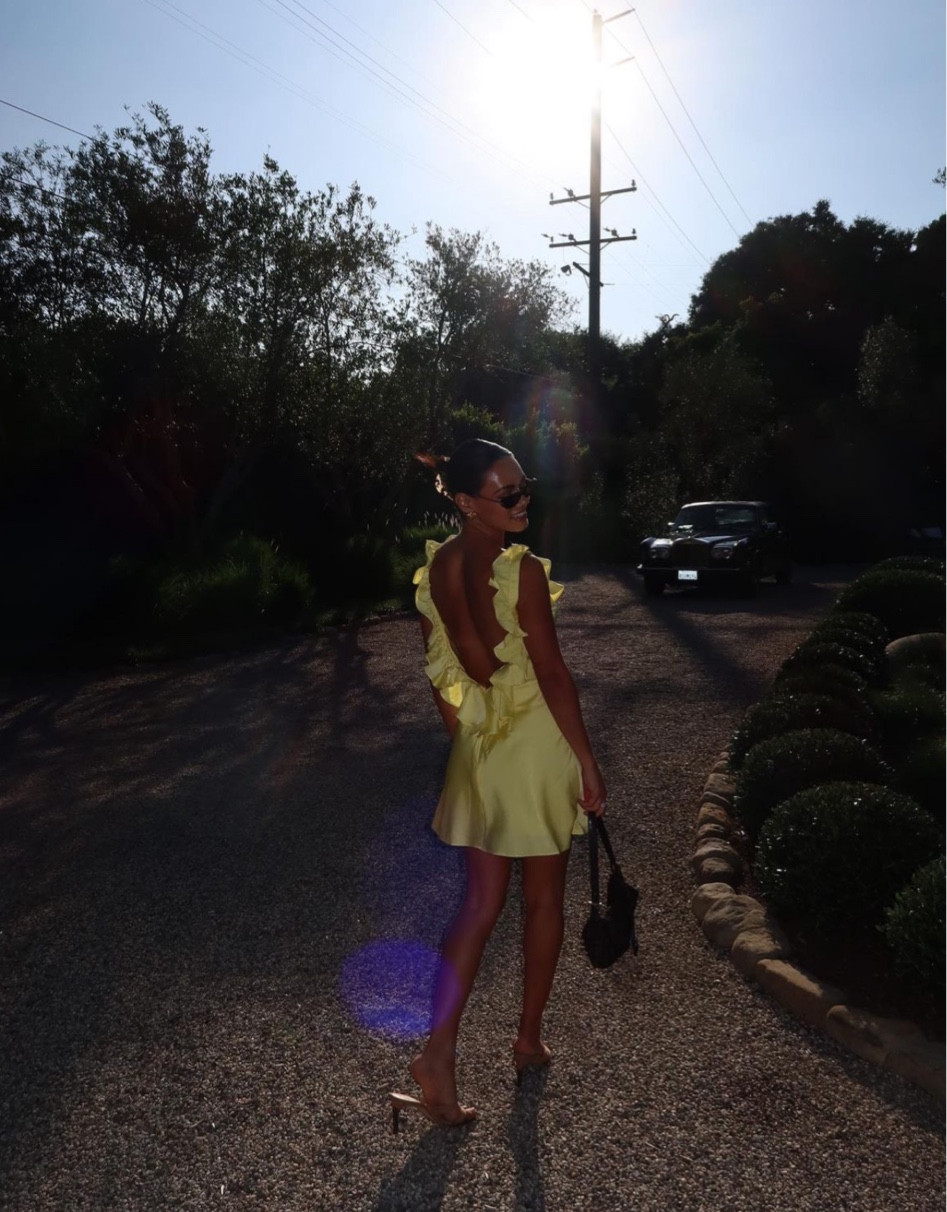 Wedding guest dress - yellow house of CB dress #weddingguestdress #yellowdress
#LTSeasonal
#LTKwedding #LTKSale

#LTKparties #LTKwedding #LTKfindsunder100