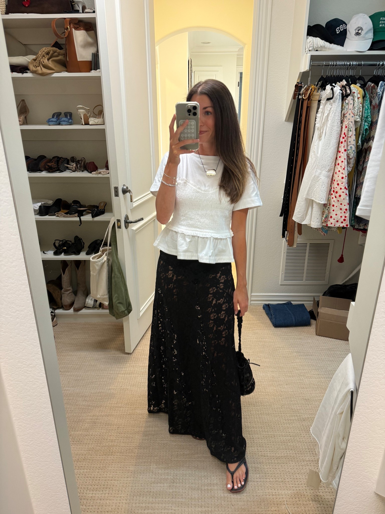 Chic & effortless ! And almost everything’s on sale 

#LTKSeasonal #LTKSaleAlert #LTKStyleTip