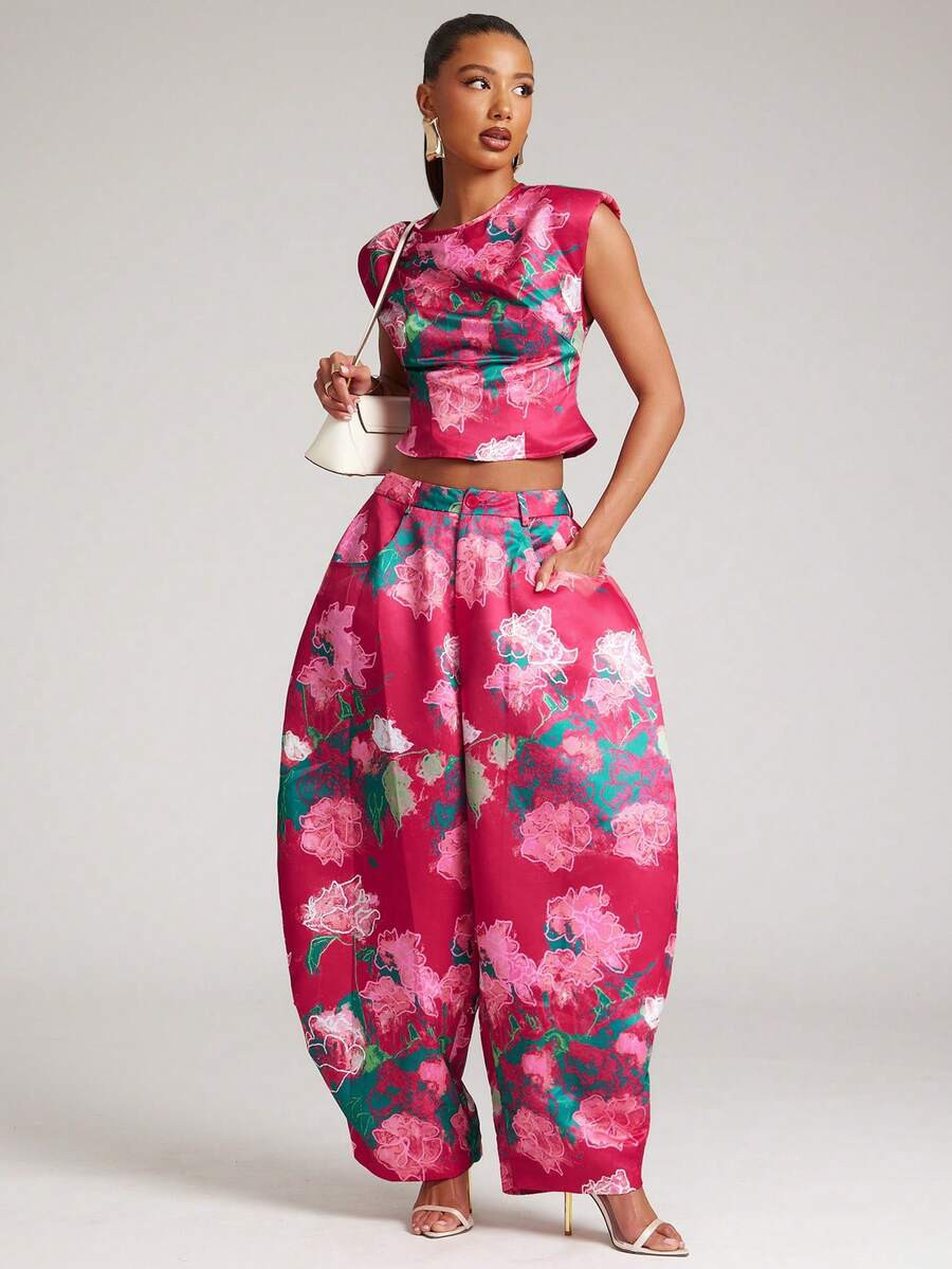 NYA SZN Matching Set Full Outfit Printed Floral Graffiti Roses Streetwear Unique Crop Top Barrel ... | SHEIN