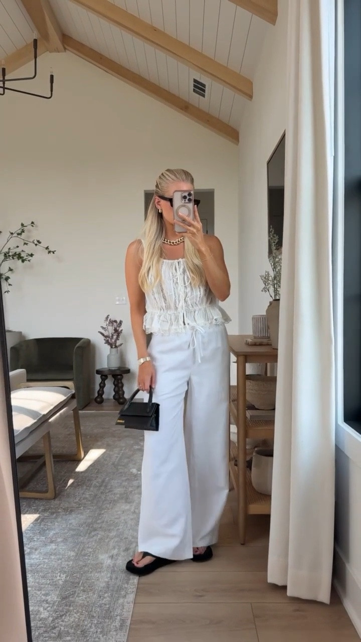 SIZE: small in tank (linked similar) and pants, shoes run tts! Linking similar jewelry! #kathleenpost

Summer outfit Inspo, summer chic look

#LTKootd #LTKSeasonal