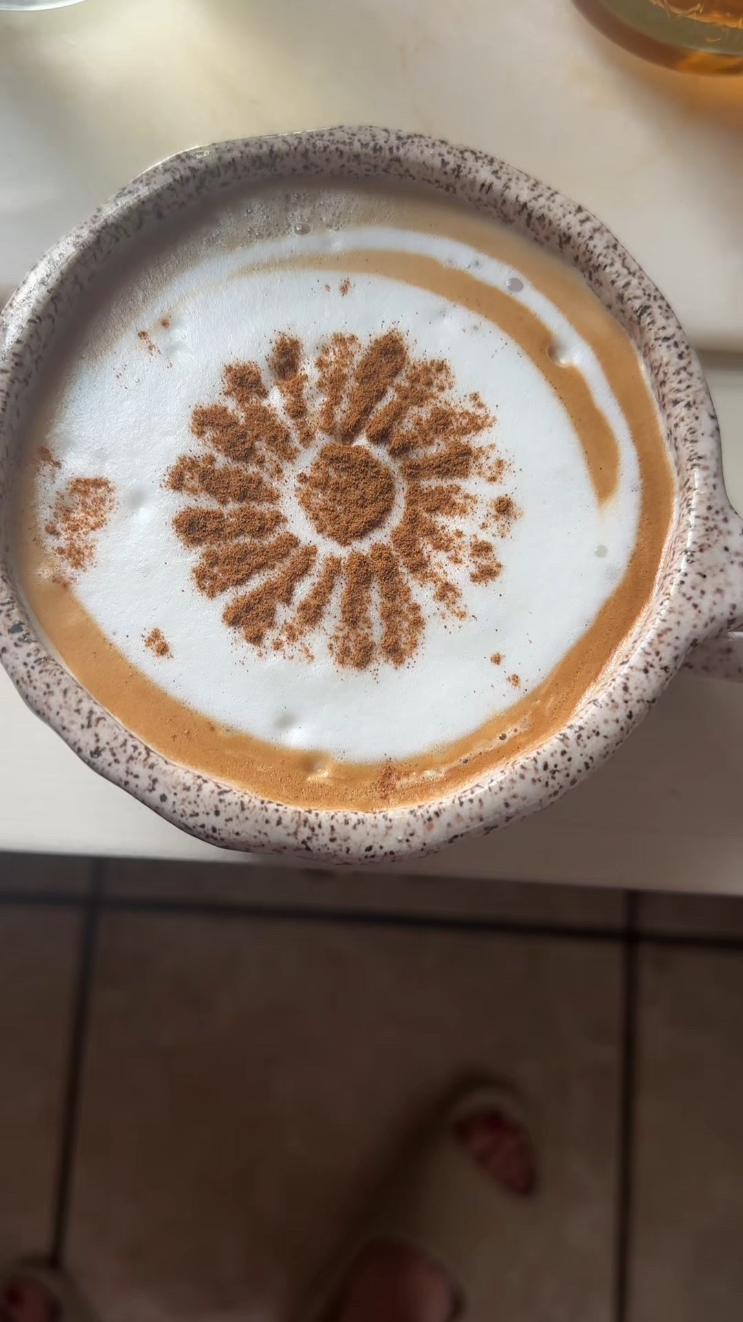 ✨Diy easy latte art ! #latte #latteart #coffeetiktok #coffeetok #coffee 

#LTKHome