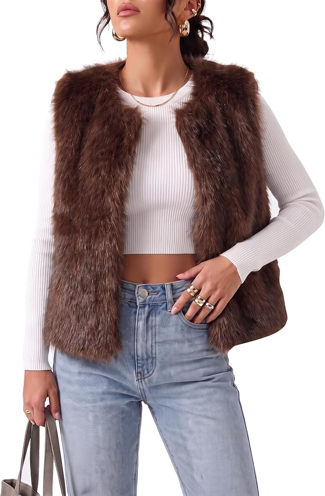 Faux Fur Vest Women Pockets Winter Cropped Fuzzy Jacket Fluffy Coat | Amazon (US)