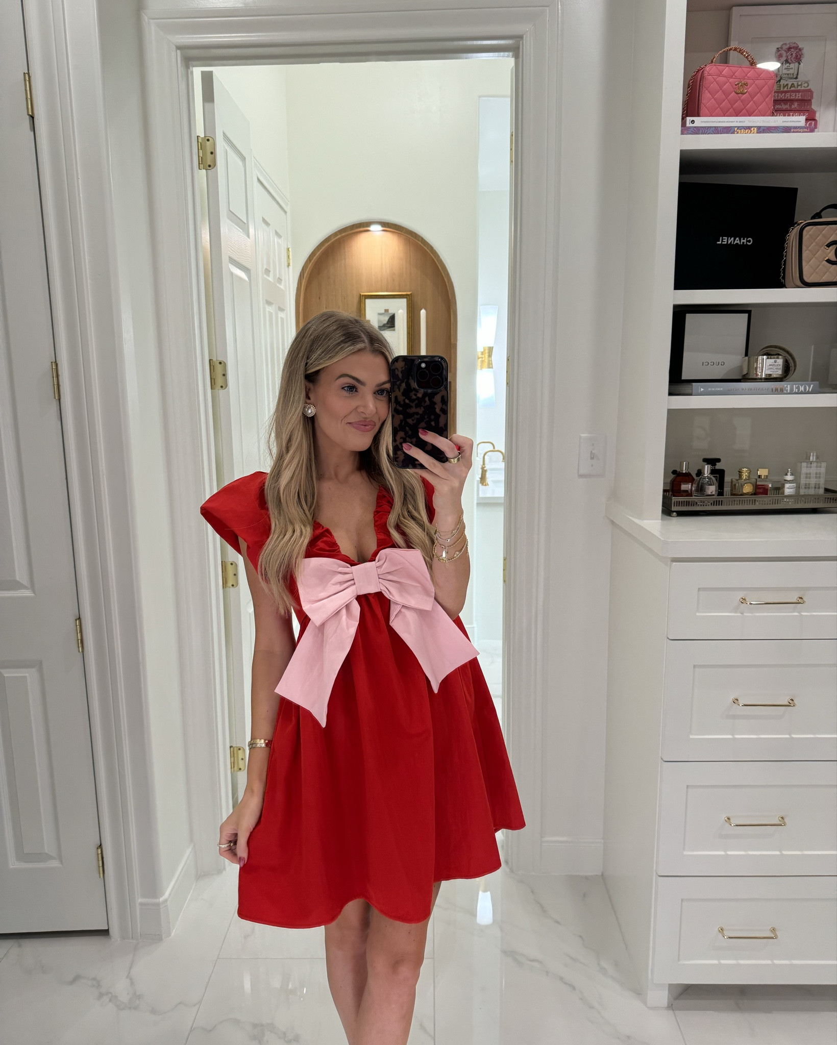 holiday dress (size XS) code: JESSICASAVE25

vici, try on haul, affordable fashion, on sale, red dress, christmas party dress

#LTKSaleAlert #LTKFindsUnder100 #LTKHoliday