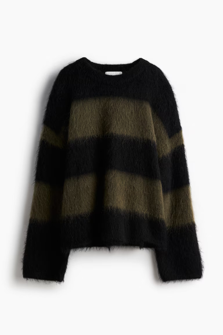 Oversized mohair-blend jumper - Round neck - Long sleeve - Black/Dark khaki green striped - Ladie... | H&M (UK, MY, IN, SG, PH, TW, HK)