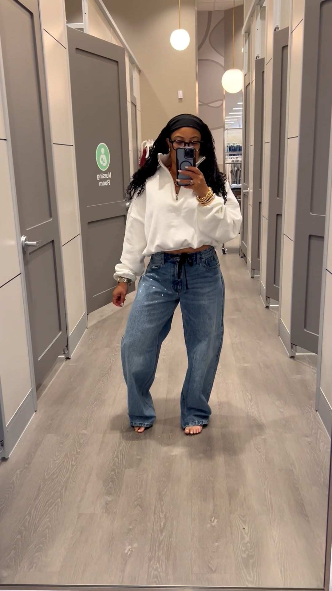 Barrel jeans hate to see me coming 

#LTKdayinmylife #LTKgrwm #LTKootd