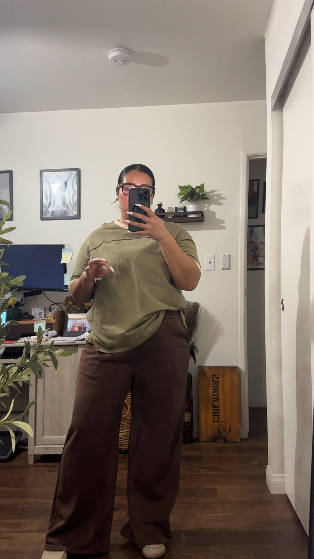 Today’s wfh outfit. Another warm day in Los Angeles and I love how lightweight and comfy this look is and I still feel out together.

Shirt- medium/ runs big / super comfortable 
Pants (from a matching set) - large/ super comfortable and tummy friendly 
Clogs- 8.5 / tts and comfortable 

Casual outfit 
Spring outfit 
WFH outfit 
Mom outfit 
Midsize outfit 
Curvy fashion 
Spring shirt 
Comfy outfit 
Spring shoes 


#LTKootd #LTKMidsize #LTKmomlife

#LTKMidsize #LTKootd #LTKdayinmylife