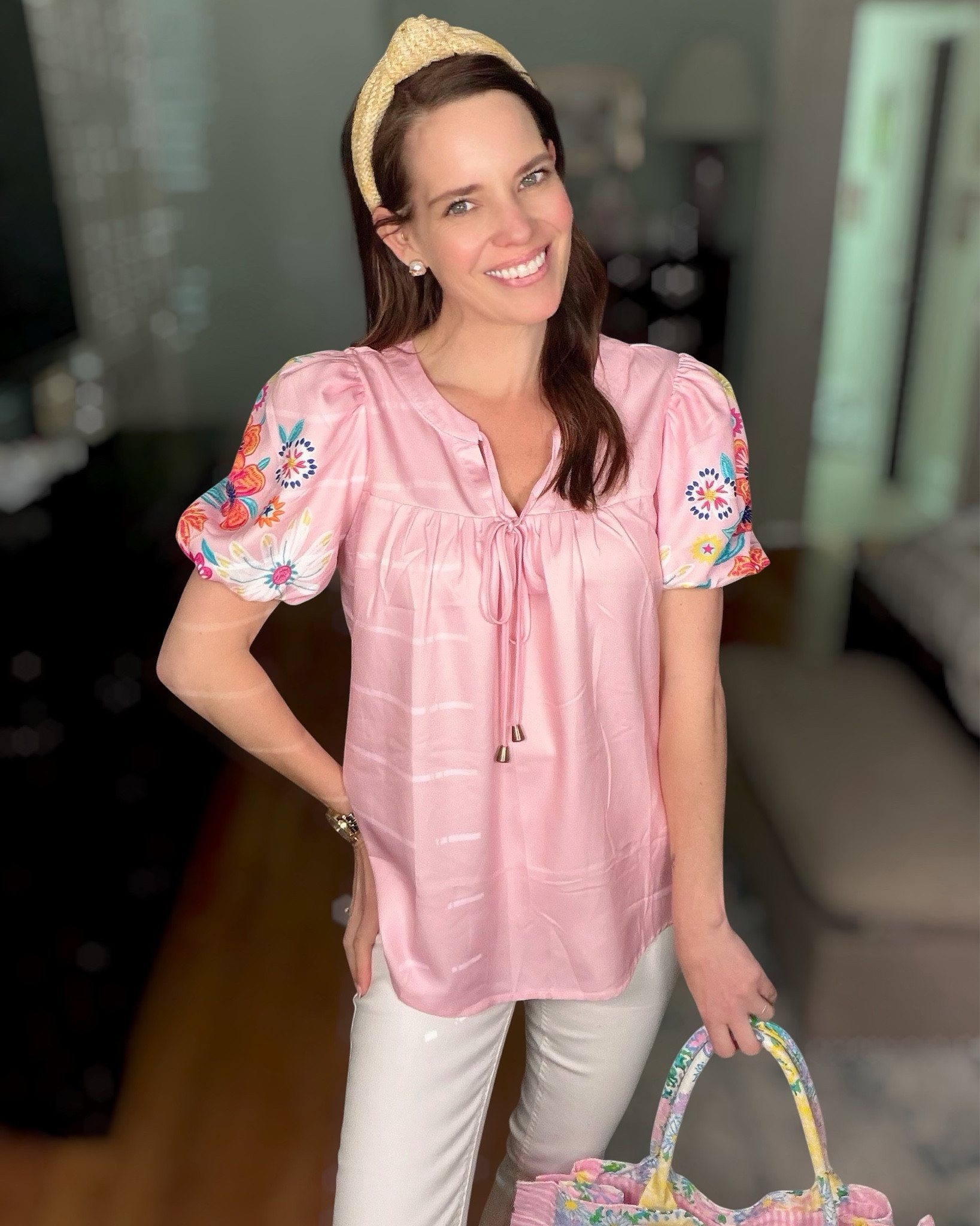 Mother’s Day Outfit Idea 🌸 Amazon Blouse Under $20 + Lilly Pulitzer Jeans

The sweetest Mother’s Day outfit 💕 This pink Amazon blouse (under $20!) is lightweight with beautiful embroidered sleeves—such a budget-friendly find that still feels special. Paired with my Lilly Pulitzer white high-rise skinny jeans for a polished look and my Lilly Pulitzer floral ruffle tote for a bright, cheerful pop of color 🌷✨

Finished with comfy pink slides and a raffia headband for an easy, feminine outfit that’s perfect for brunch, church, or celebrating all day 💗

mother’s day outfit, mother’s day outfit idea, amazon fashion find, pink blouse under 20, lilly pulitzer jeans, lilly pulitzer tote, feminine spring style, preppy outfit ideas, white jeans outfit, spring brunch outfit, casual chic spring look, Mother’s Day gift 

#LTKmomlife #LTKMothersDay #LTKOver40