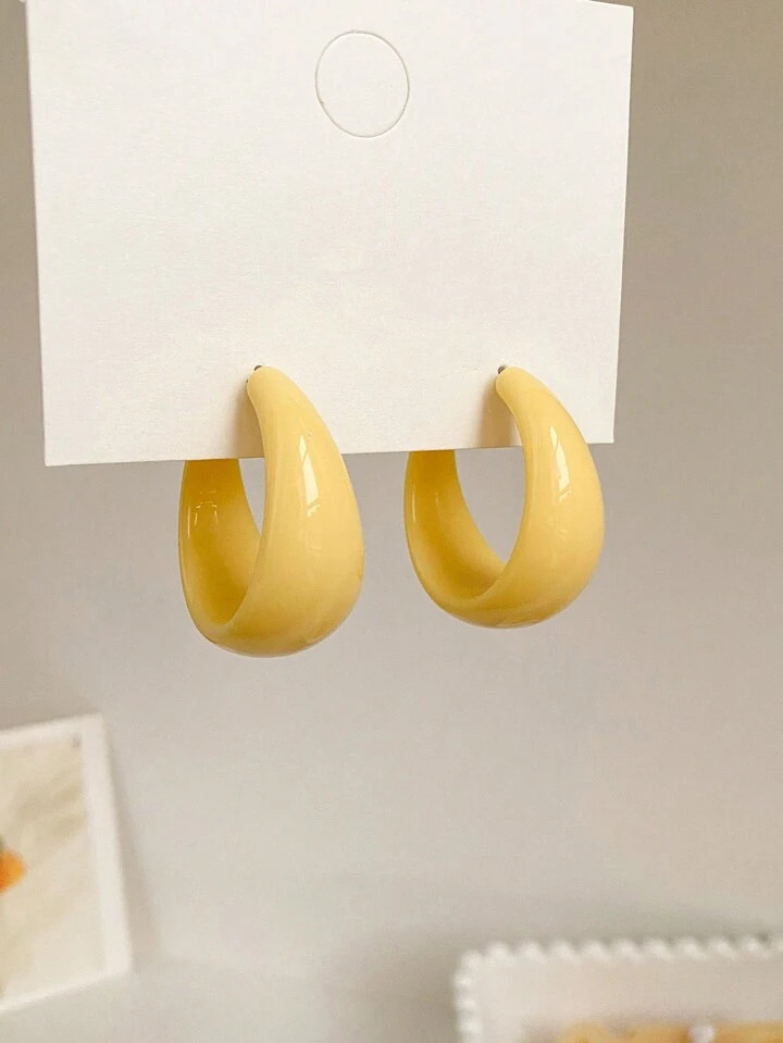 1pair Classic Solid Color C Shape Earrings | SHEIN