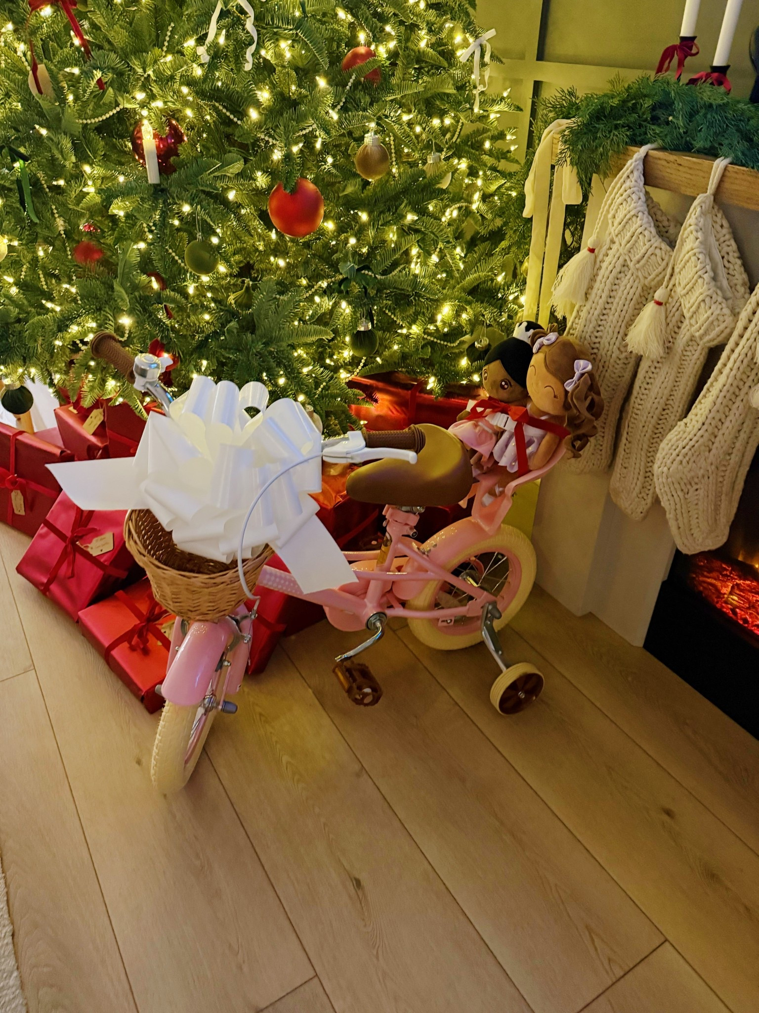 Pink toddler bike with training wheels for ages 3+🤍

My almost 3 year old has been asking for pink bike so we got her this one for Christmas and I was sold when i noticed the seat for her baby dolls in the back😭 it even has a cute little basket in the front. I know she is going to love learning how to ride it!

#LTKHoliday #LTKSeasonal #LTKKids