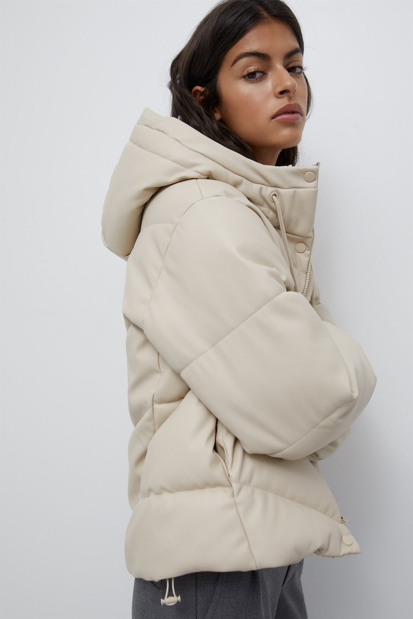 Steppjacke aus Kunstleder | PULL and BEAR DE