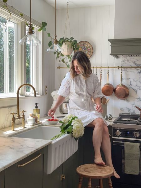 Shop the post 📸
-
White dress. Kitchen decor. Kitchen sink. Home decor. Summer vibes  

#LTKunder100 #LTKhome #LTKSeasonal