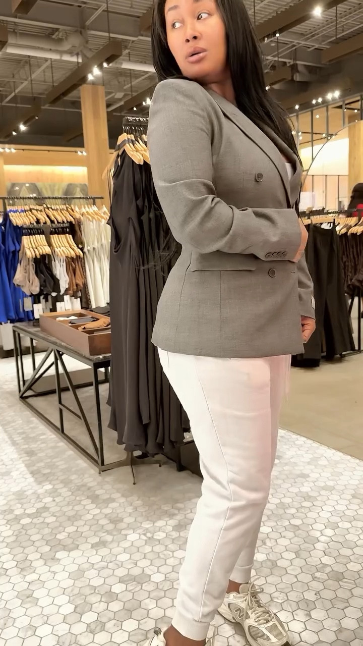 Errands today, and Wynter came along.
I want her to see me take care of myself too — not just do everything for everyone else.
She’s watching how I move, so I’m intentional about what I show her

what’s something you hope your kids learn by watching how you move? 👇🏽
.
#HigherSelfMom #SoftLifeMoms #IntentionalMotherhood #LeadingByExample #CuratedMoments #AritziaStyle #AritziaFinds #CuratedByAM #DailyGlowUp #WomenEvolving #MomAndDaughterMoments #StyleInspoDaily #BecomingHerJourney #PresentParenting #ModernMotherhood

#LTKootd #LTKgrwm #LTKSaleAlert