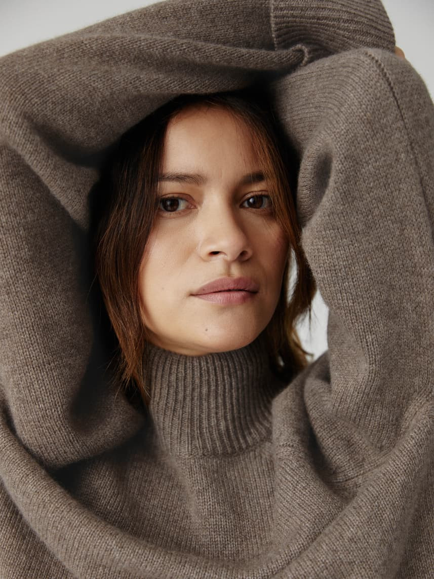 Garrett Cashmere Oversized Turtleneck | Reformation (Global)