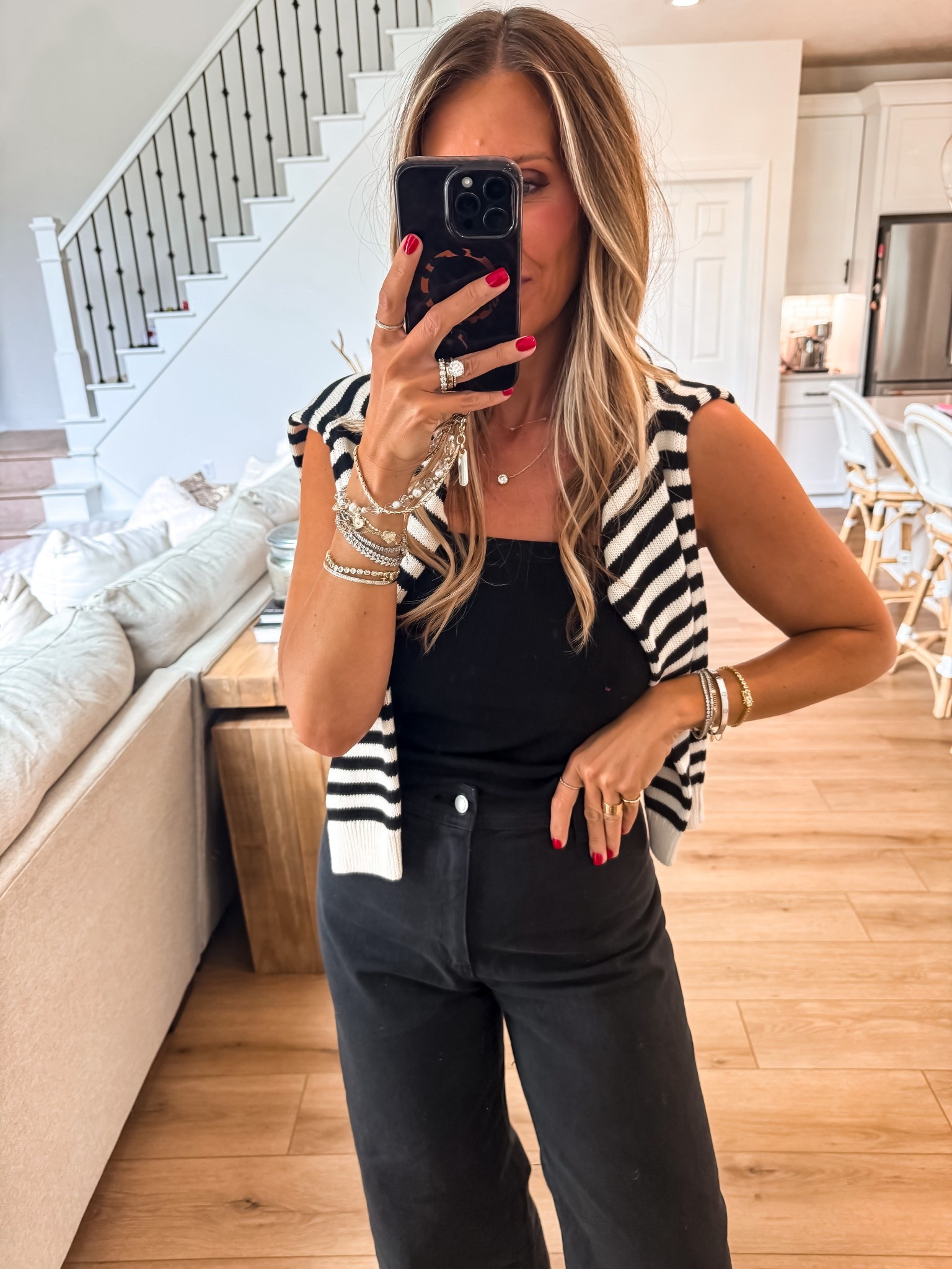 Wide leg pants size 8 
Tube top size small 
Sweater size small 

#LTKMidsize #LTKOver40 #LTKFindsUnder50