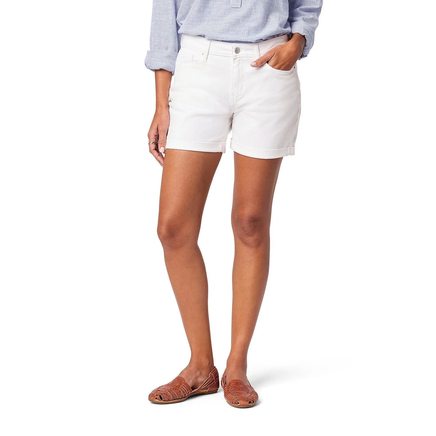 Levi Strauss Signature™ Women's Mid Rise 5"Shorts (Online only) | Walmart (CA)