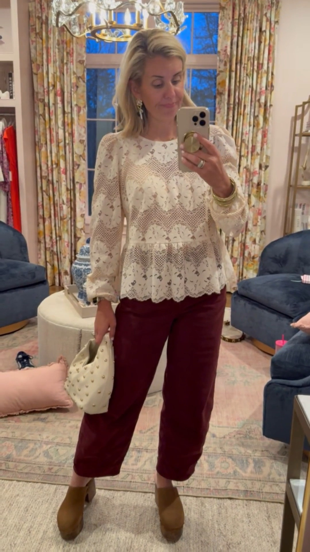 Loving this new top from Anthro with my tar-jay barrel cords! 

Top - xs 
Pants - 2
Clogs - 8

#LTKPetite #LTKOver40 #LTKmomlife