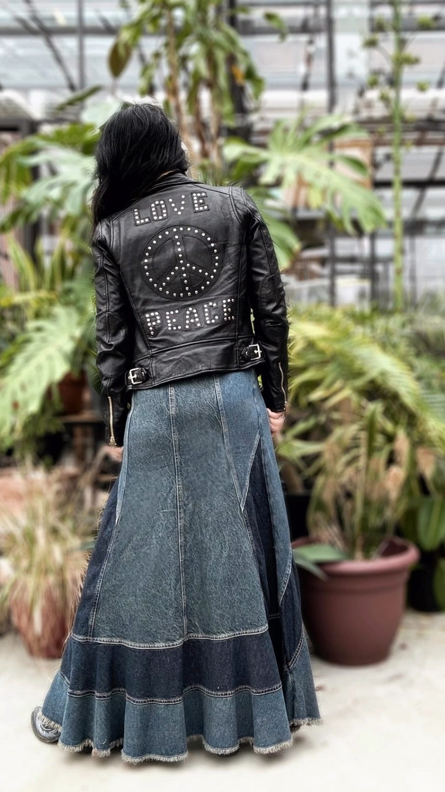 Peace and love, leather and denim—two of my favorite things! 🤍🖤 Pairing my trusty cowboy boots with a vintage-inspired jacket and perfectly worn-in denim skirt for a look that’s equal parts rock ’n roll and country chic. This outfit feels like home—edgy yet approachable, just like the girl next door. ✨

What’s your go-to outfit for that effortlessly cool vibe?

Jacket 5/6 | Skirt 25 | Boots 7 | Shirt S

Leather Jacket by @mauritasleather
Jewelry by @thepirateandthegypsyjewelry

#PeaceAndLove #LeatherAndDenim #CowboyBoots #RockNRollStyle #CountryChic #EdgyFashion #GirlNextDoorVibes #LTKStyler #LTKWestern #RetroInspo”

#LTKcanada #LTKsale #LTKover50style
