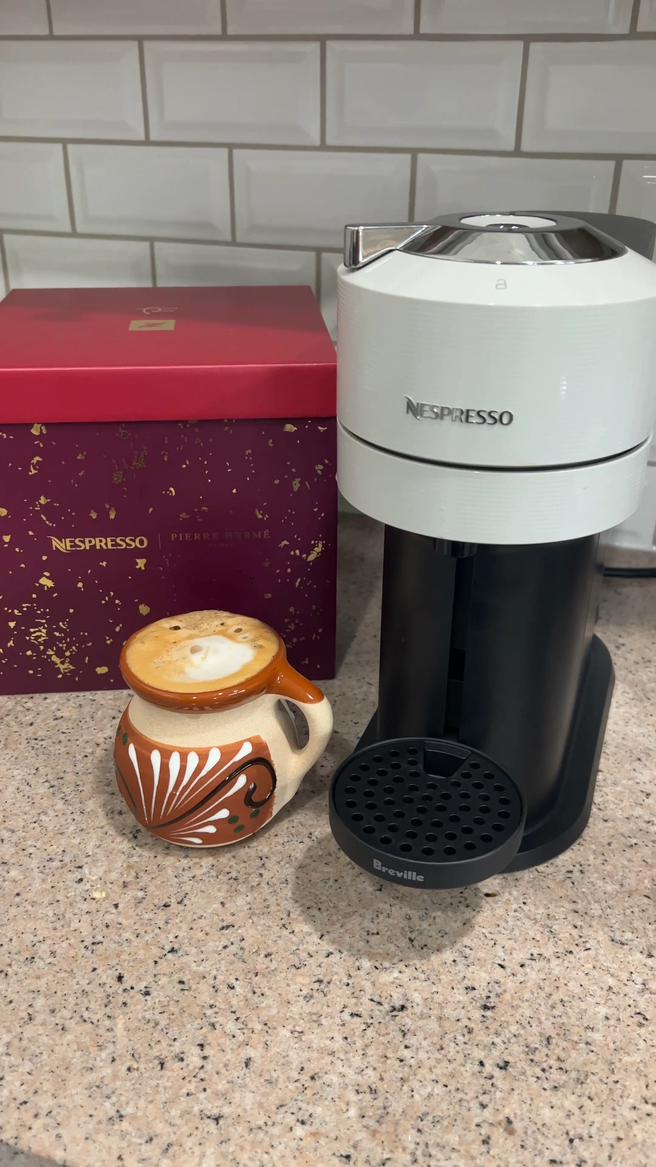 Nespresso Vertuo and my fave coffee pods! 25% off!! 

#LTKsalealert #LTKHoliday #LTKGiftGuide