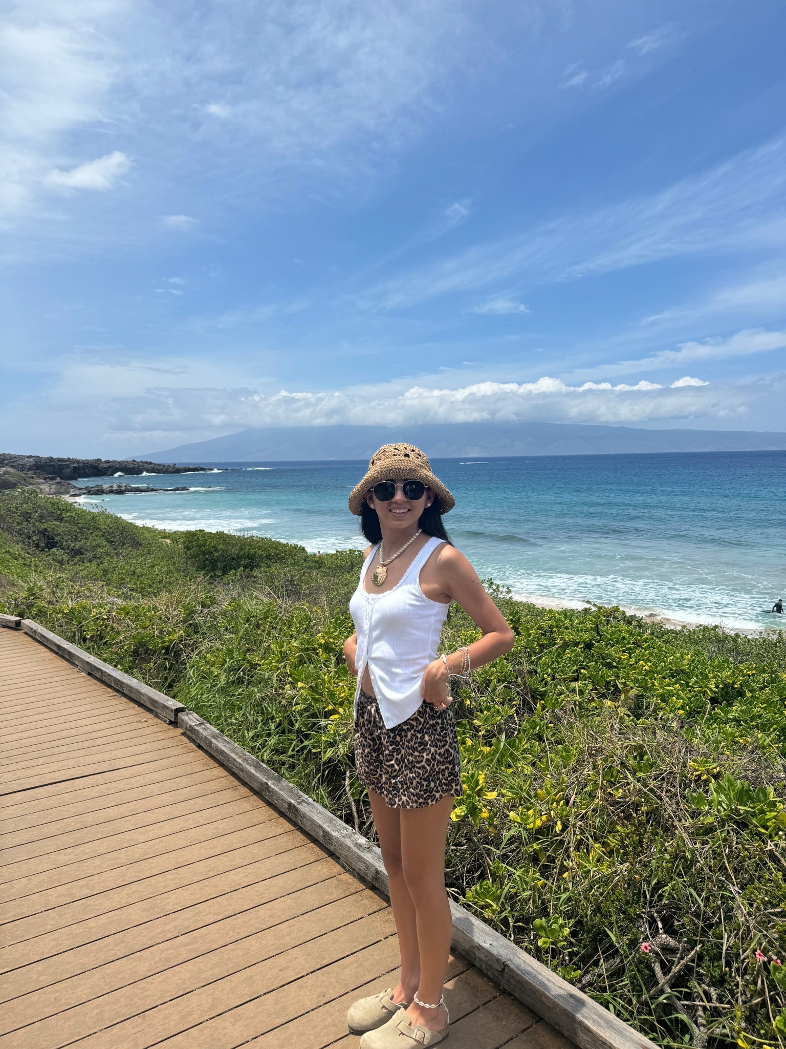 Hawai’i Outfit Idea
vacation outfits, beach outfit, boxer shorts, hawaii outfit, vacation fits, summer outfits