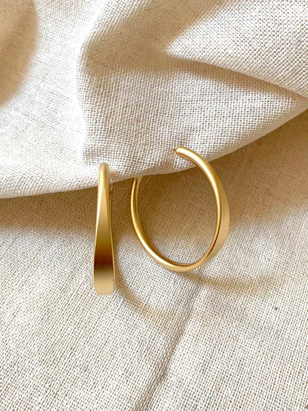 35 mm, 25 mm, 20 mm Matt Gold Creolen - Etsy.de | Etsy (Global)