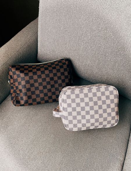 Best Louis Vuitton Dupe Makeup Bags 

#LTKbeauty #LTKHoliday #LTKtravel