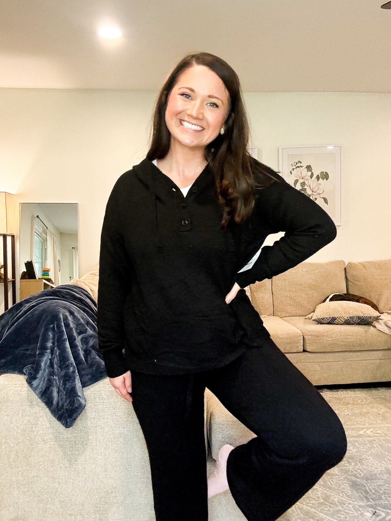 Black sweater matching set. Lounge set. Matching set. Fall outfit. Winter outfit. Cozy outfit 