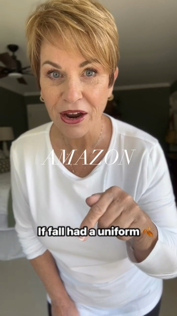 The Perfect layering tee that covers all the things and feels so good too! You won’t believe the price. The leggings are my fave too. Hold you in without feeling like they’re holding you in❤️. I’m 5’5” wearing a Medium in the top and large in the leggings
#ltkover50

#LTKOver40 #LTKFindsUnder50 #LTKMidsize