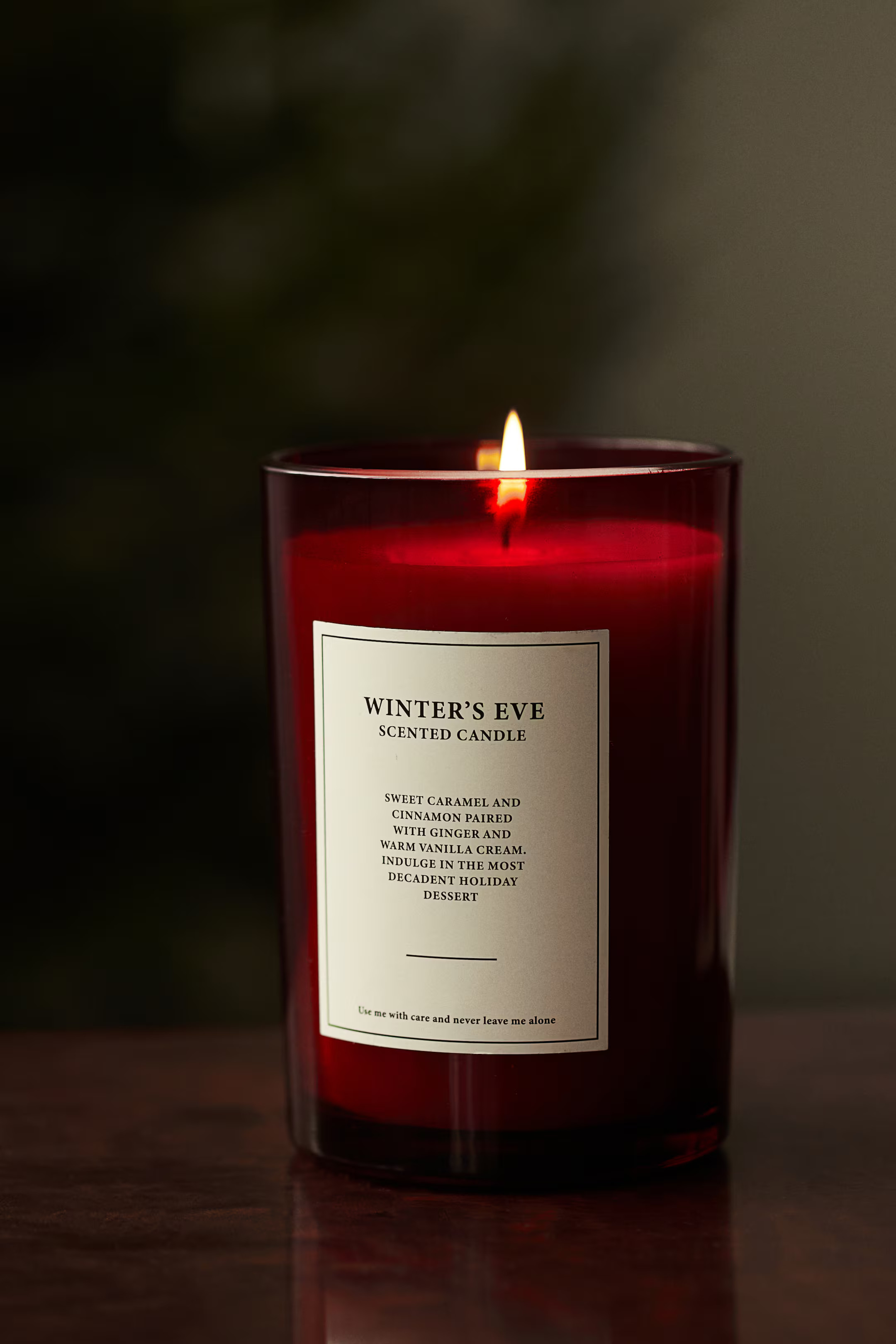 Large cork-lid scented candle | H&M (UK, MY, IN, SG, PH, TW, HK)