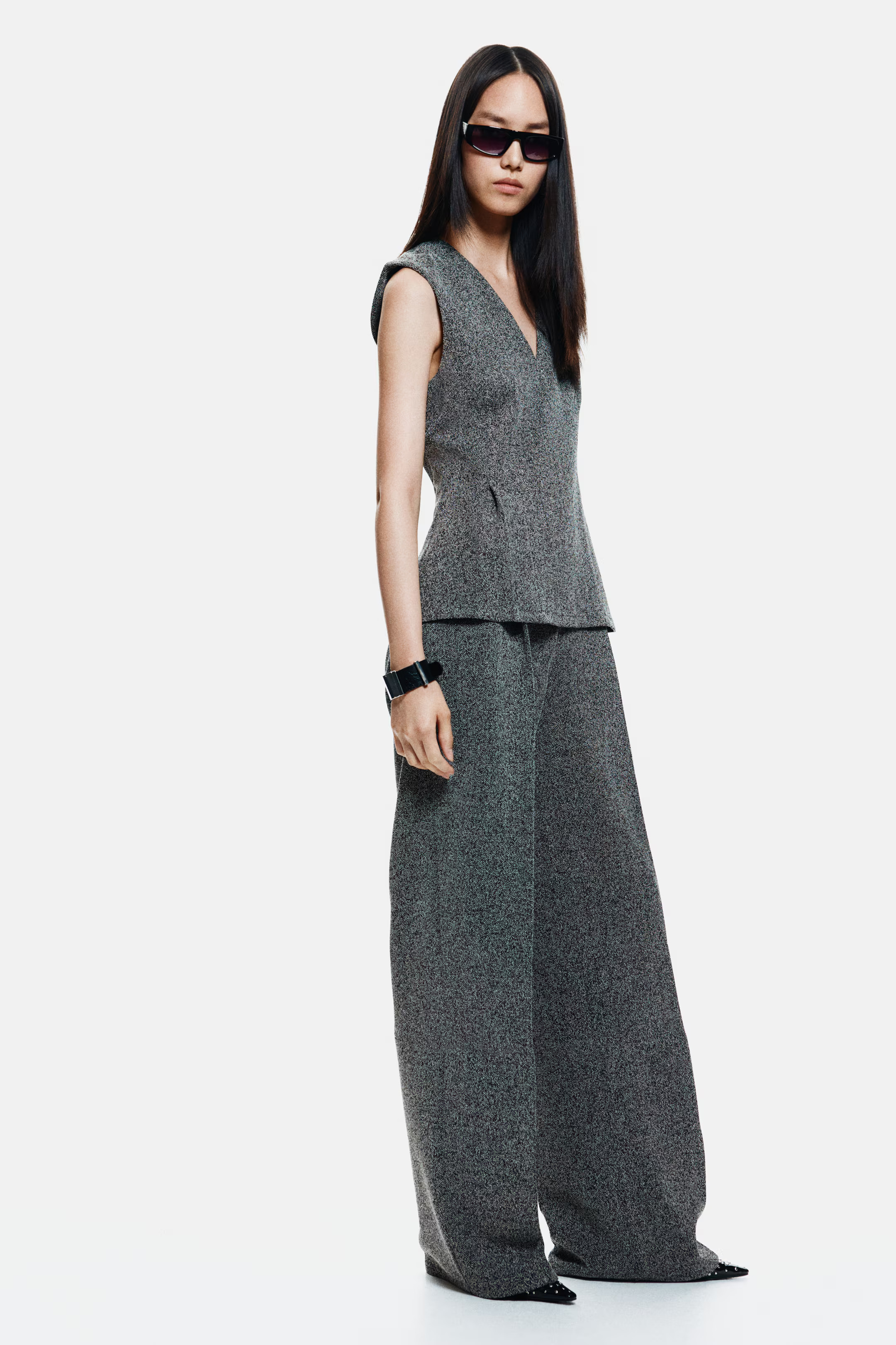 V-neck top - Dark grey/Herringbone pattern - Ladies | H&M GB | H&M (UK, MY, IN, SG, PH, TW, HK)