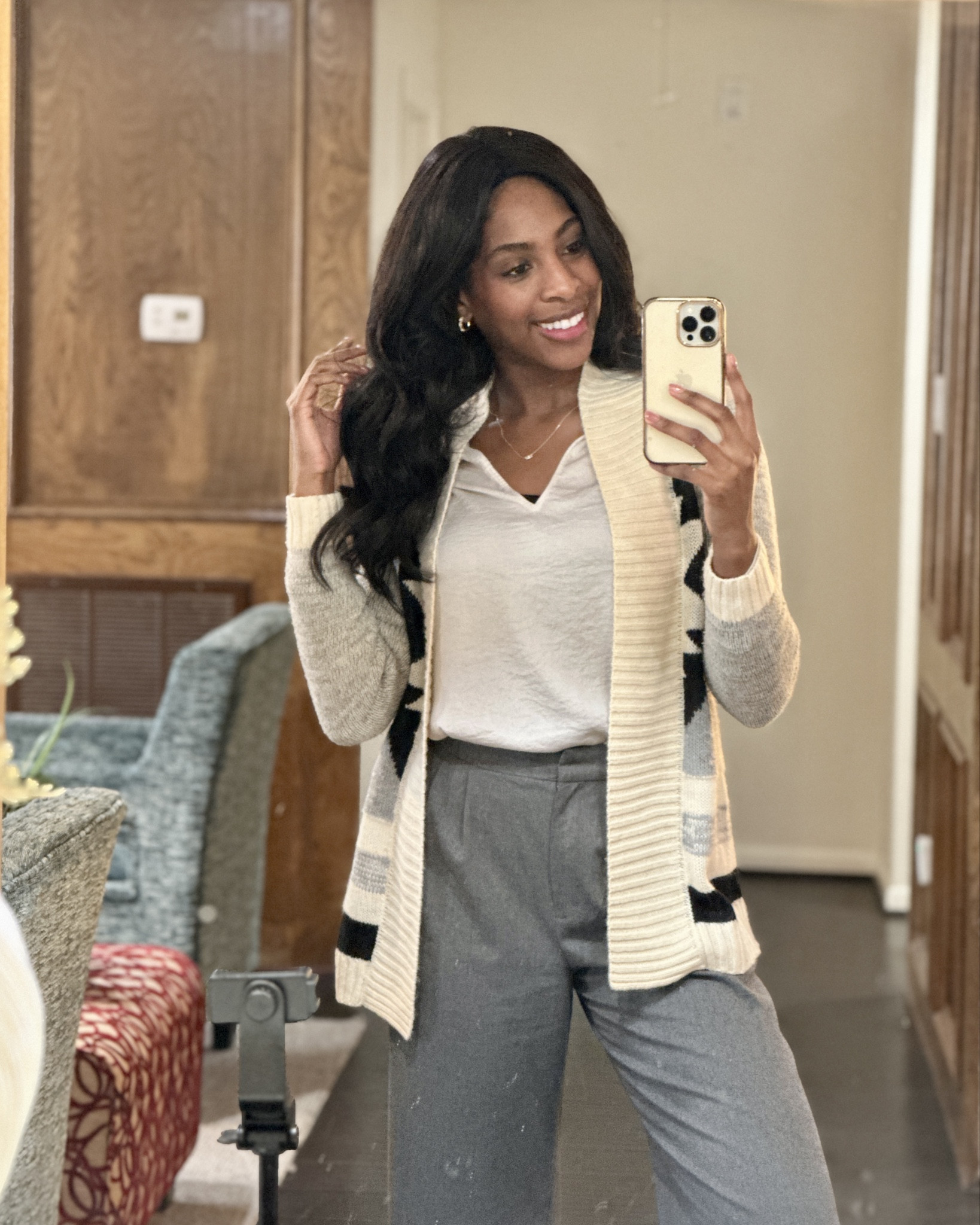 Cozy, chic, and office-ready! 🖤✨ Tap to shop and elevate your work wardrobe! 