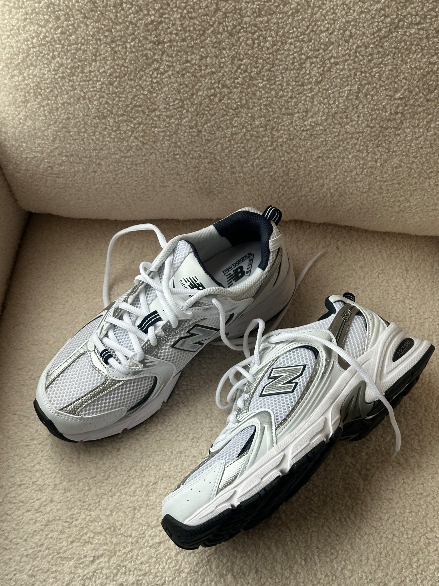 New Balance 530s 

#LTKFindsUnder100 #LTKStyleTip #LTKU