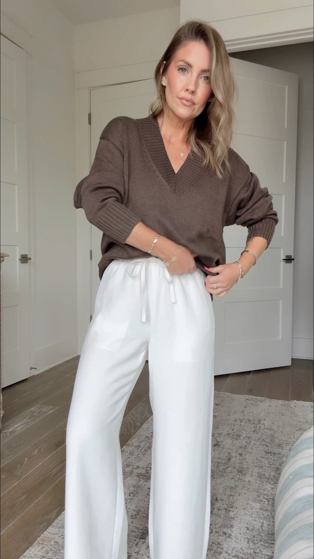 XS Amazon sweater / XS Short pants 🤎

Amazon finds, Amazon, heels, dress up, errands outfits, comfy outfit finds, Amanda west, Almostreadyblog 




#LTKPetite #LTKgrwm #LTKootd