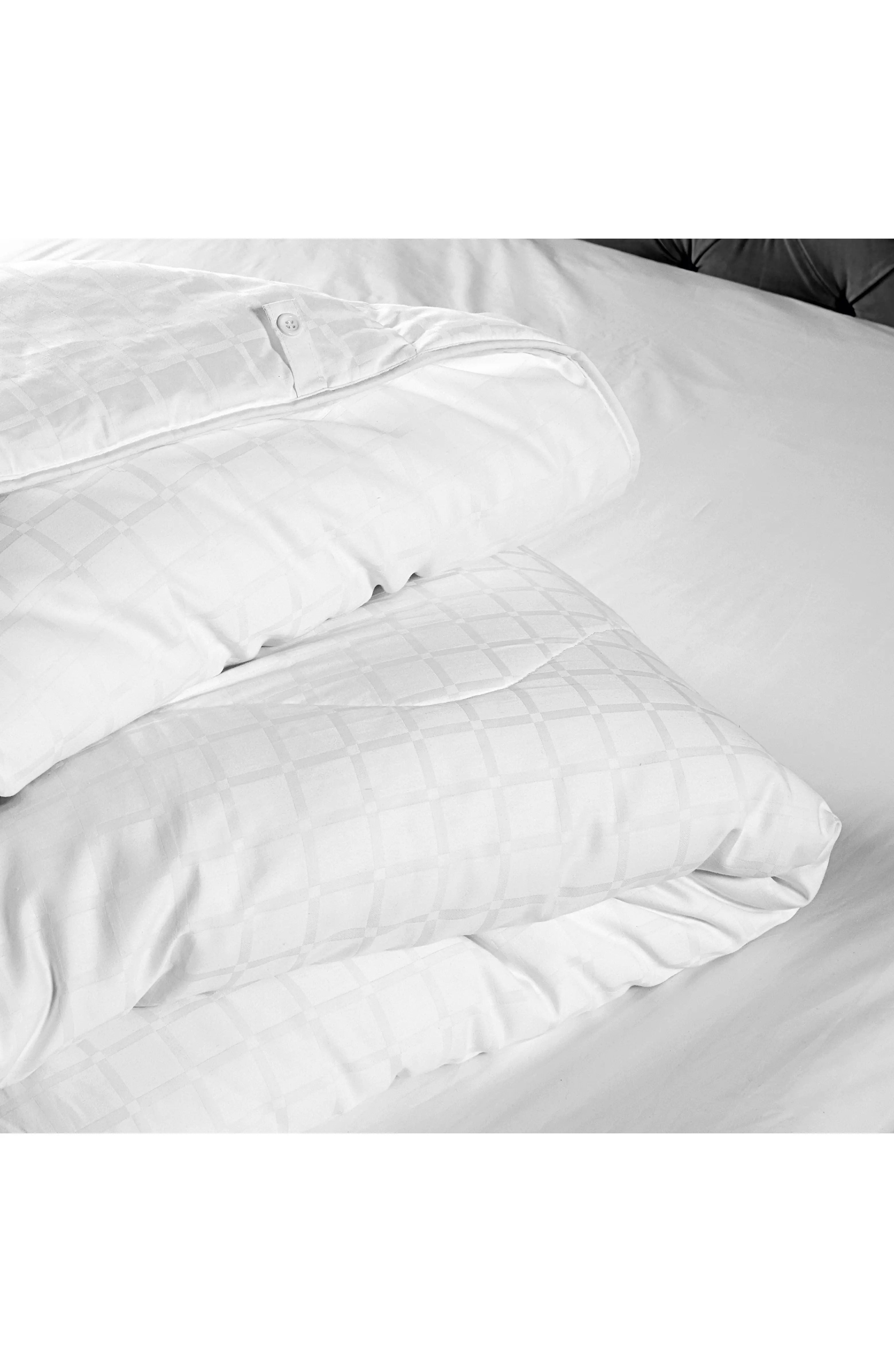 Soft & Light Ultra Warmth Down Alternative Comforter | Nordstrom