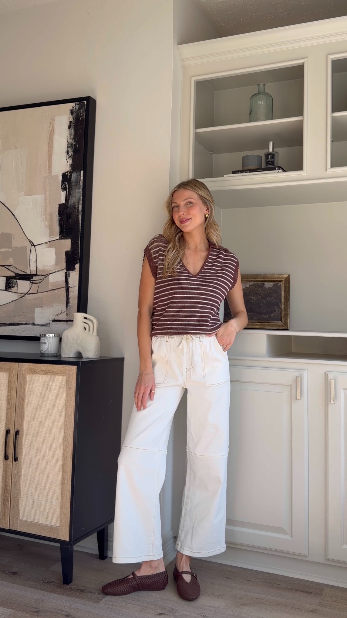 Cute everyday mom outfit | S sweater vest & 4 white denim 

 