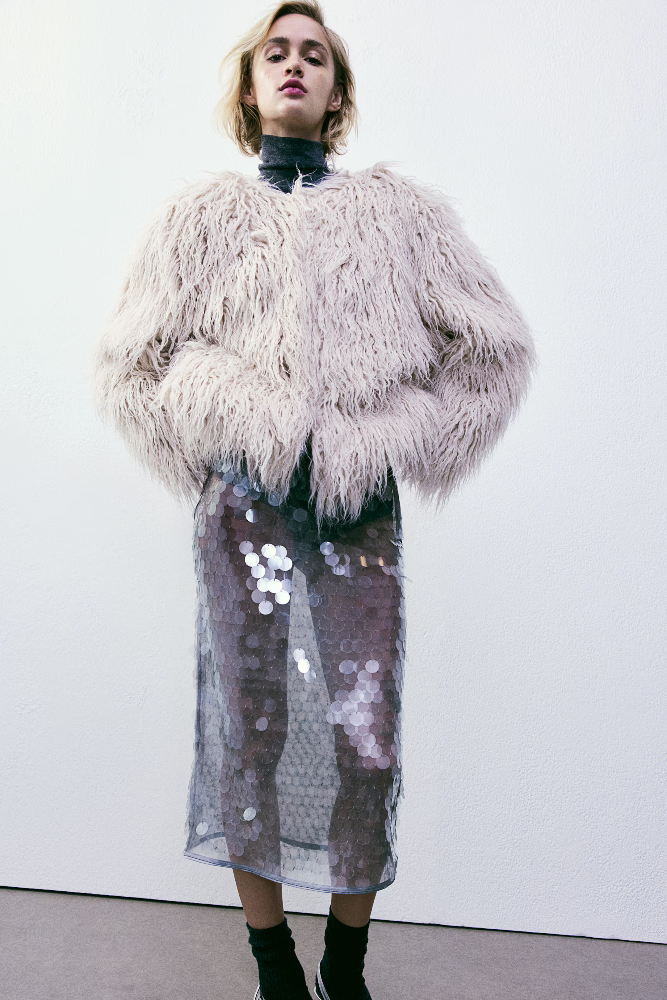 Sequined midi skirt | H&M (UK, MY, IN, SG, PH, TW, HK)