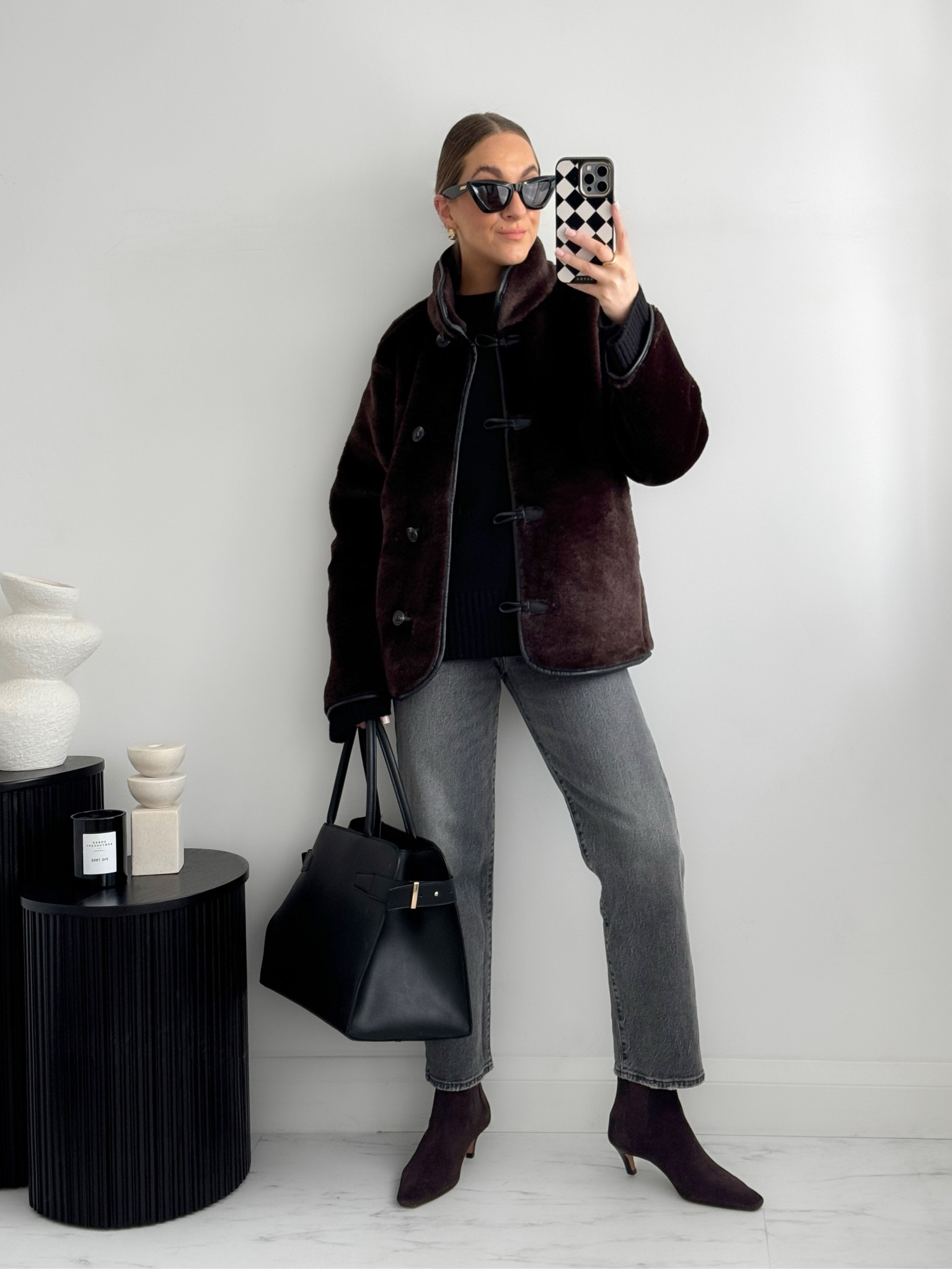 🖤🤎🩶 cosy but chic autumn outfit idea. 

Fur jacket: XS 
cashmere jumper: xs
Jeans: 25w 28l



#LTKsale #LTKautumn #LTKluxury