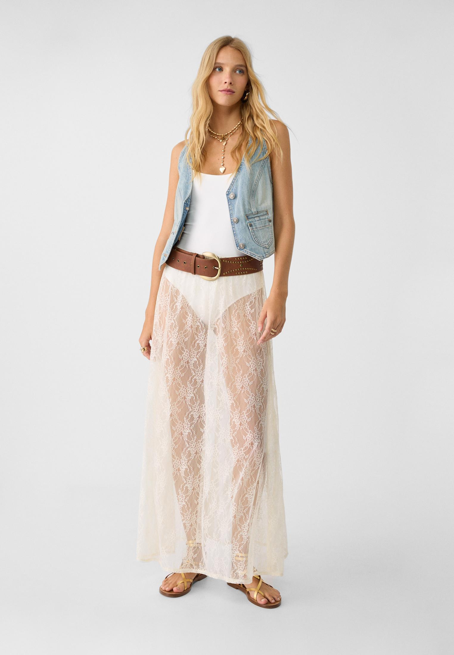 Long lace layered skirt | Stradivarius (UK)
