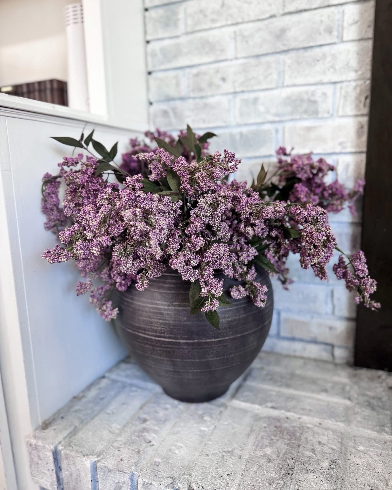 My purple stems are BACK and they ship overnight 🙌

This is one order (3 stems) and they’re the perfect pop for spring/Easter styling. I’ve used them in both of these vases and love how they look in each.

If you’ve been waiting… now’s the time before they sell out again 

#LTKSaleAlert #LTKSeasonal #LTKHome